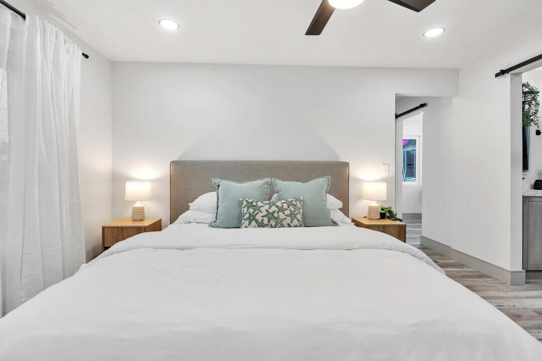 Luxe W Pool & Firepit, Bachelorette Friendly * San Diego